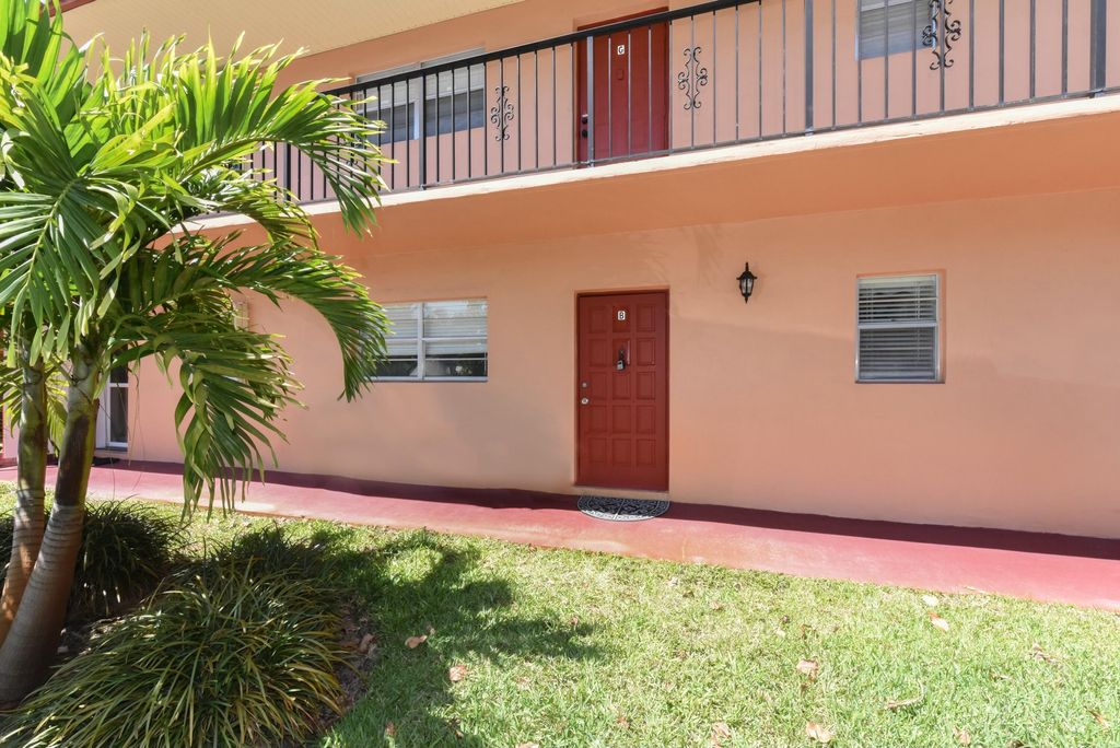 Photo of 1999 SW Palm City Road #B, Stuart, FL 34994 (MLS # RX-11076542)