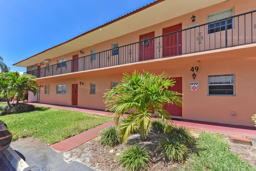 Photo of 1999 SW Palm City Road #B, Stuart, FL 34994 (MLS # RX-11076542)