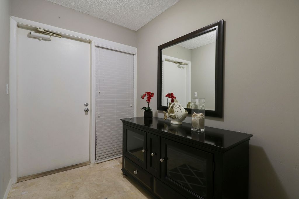 Photo of 9440 Meadowood Drive #103, Fort Pierce, FL 34951 (MLS # RX-10931011)