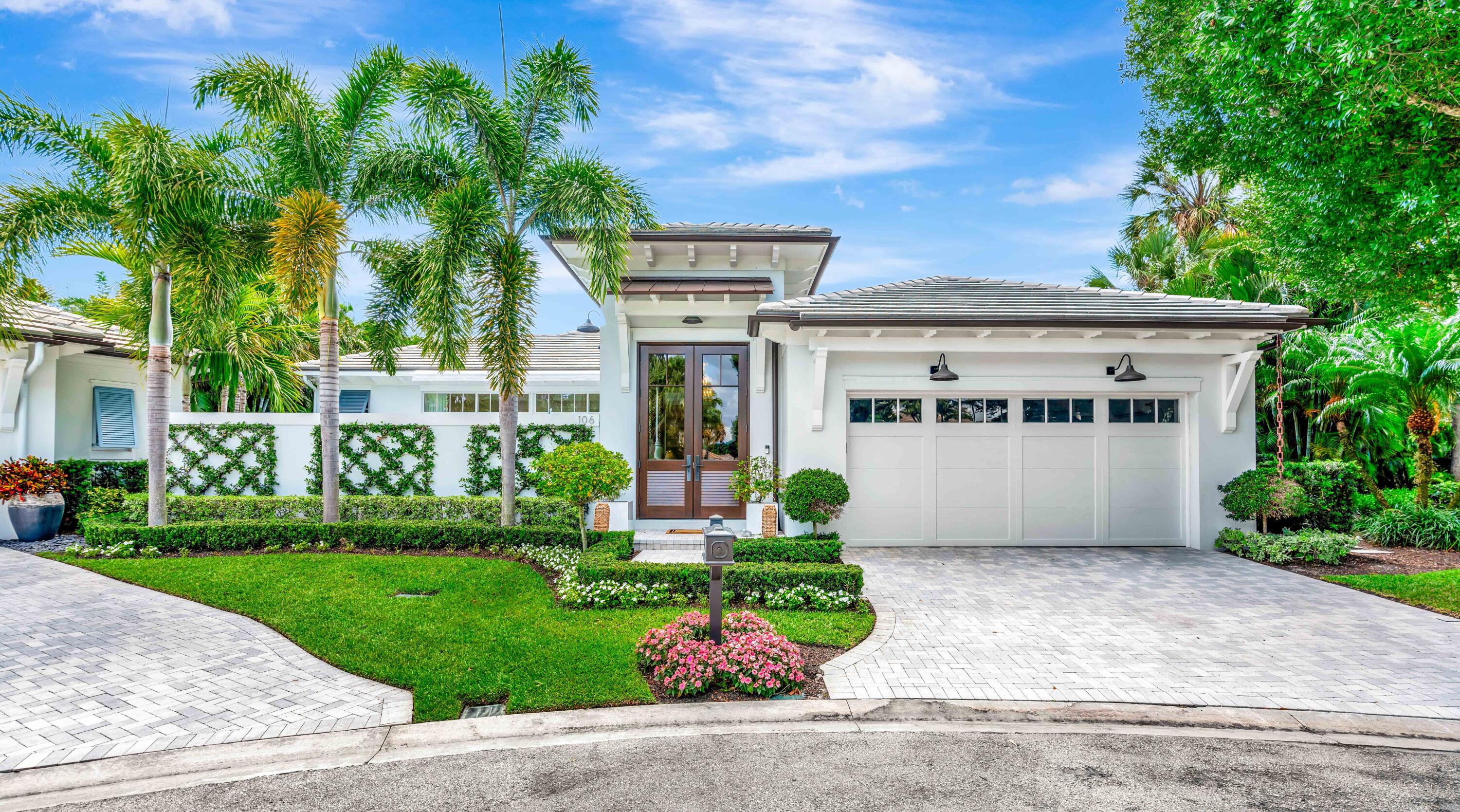 Property for Sale at 106 Micco Circle, Jupiter, Palm Beach County, Florida - Bedrooms: 3 
Bathrooms: 3.5  - $3,250,000