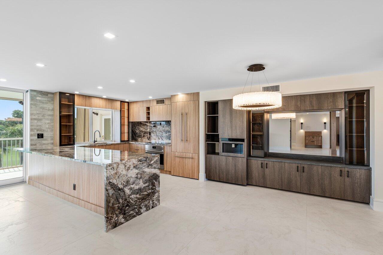 Property for Sale at 300 E Royal Palm Road 40A, Boca Raton, Palm Beach County, Florida - Bedrooms: 4 
Bathrooms: 3.5  - $1,899,000