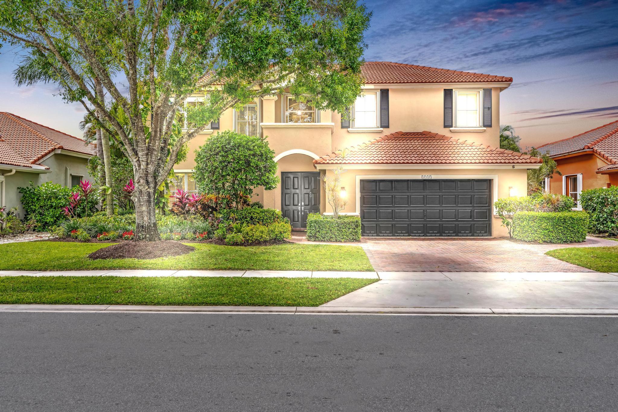 Property for Sale at 5935 Bay Hill Circle, Lake Worth, Palm Beach County, Florida - Bedrooms: 5 
Bathrooms: 3  - $800,000