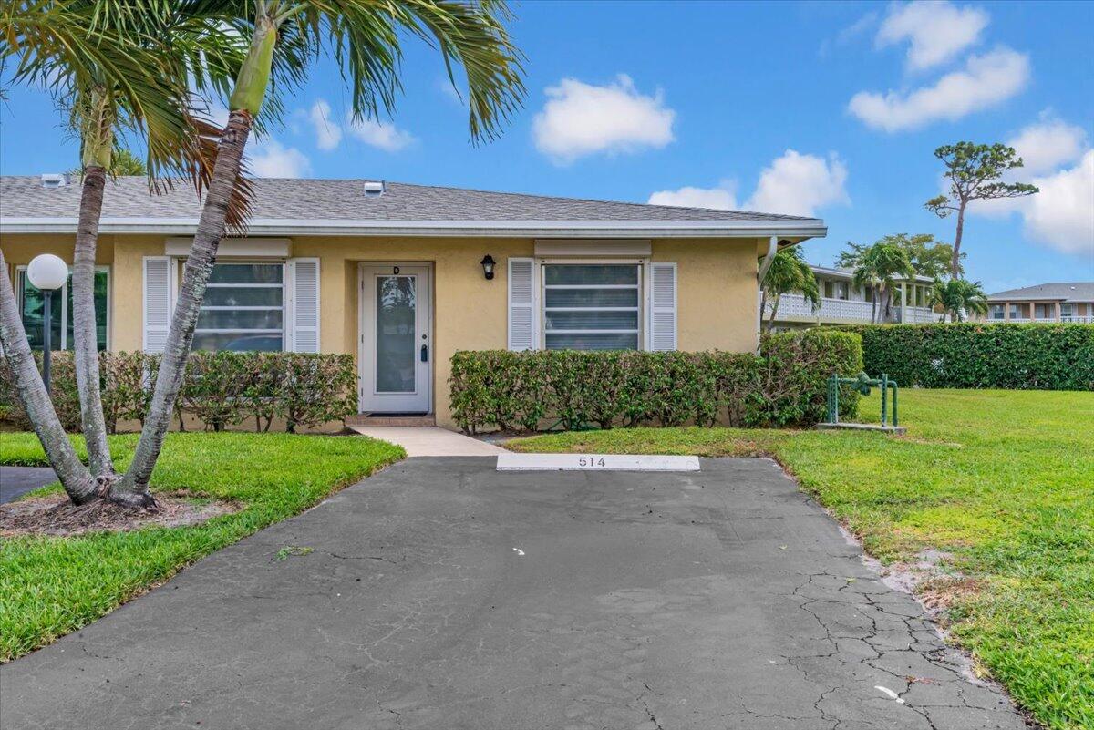 Property for Sale at 1040 Silk Oak Terrace Ter 23D, Delray Beach, Palm Beach County, Florida - Bedrooms: 2 
Bathrooms: 2  - $175,000