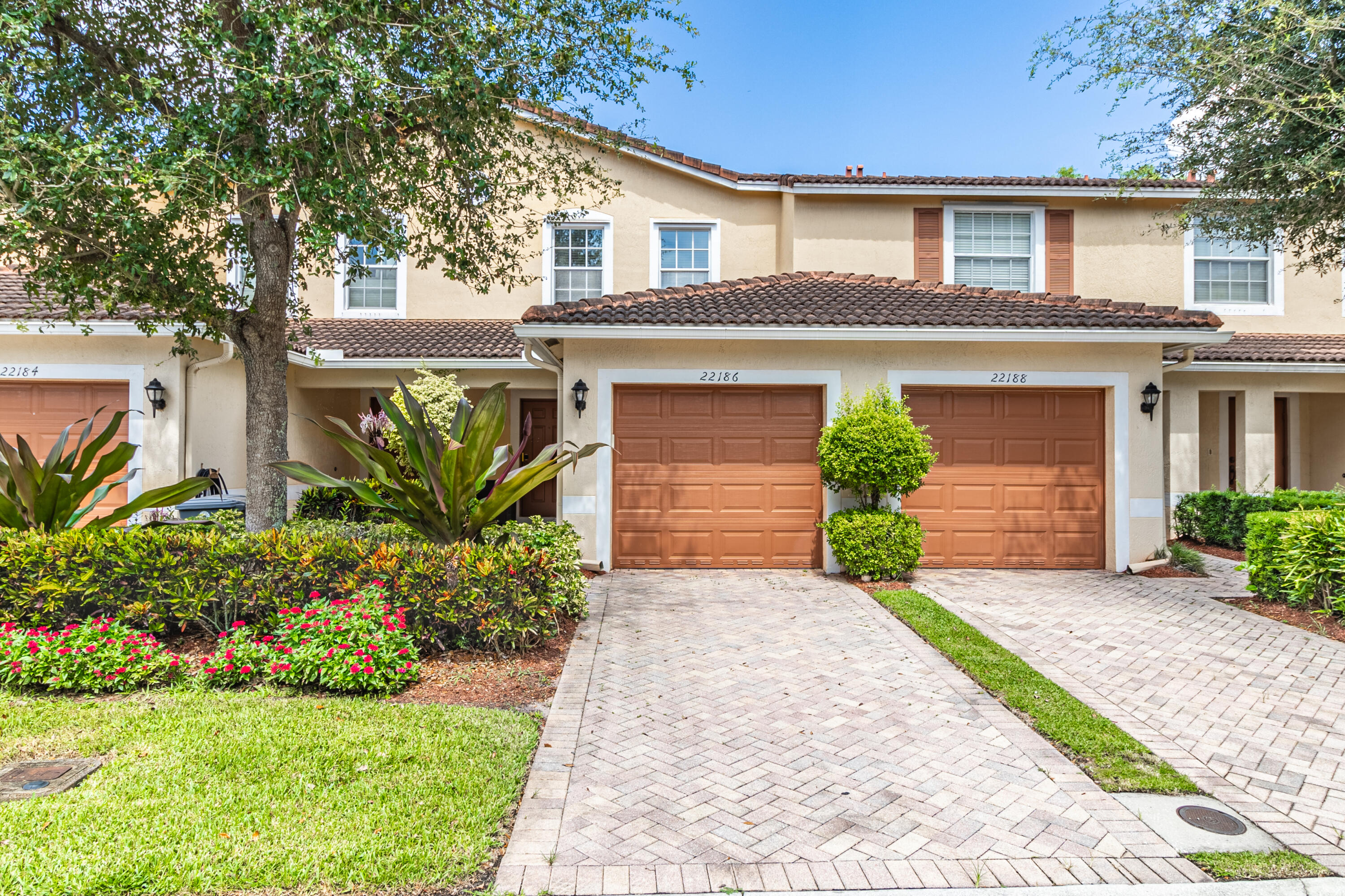 22186 Majestic Woods Way Way 1105, Boca Raton, Palm Beach County, Florida - 2 Bedrooms  
2.5 Bathrooms - 