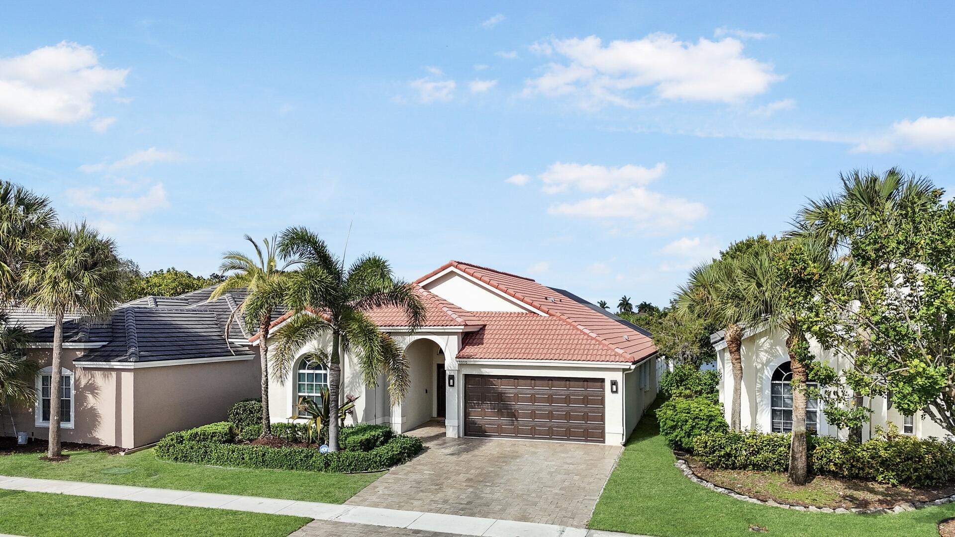 Property for Sale at 7070 Charleston Point Drive, Lake Worth, Palm Beach County, Florida - Bedrooms: 3 
Bathrooms: 2  - $649,900