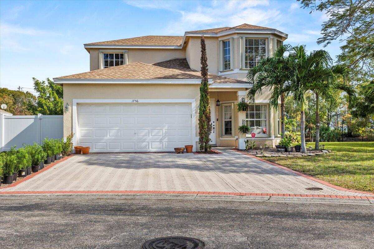 1756 Sawgrass Circle, Greenacres, Palm Beach County, Florida - 4 Bedrooms  
2.5 Bathrooms - 