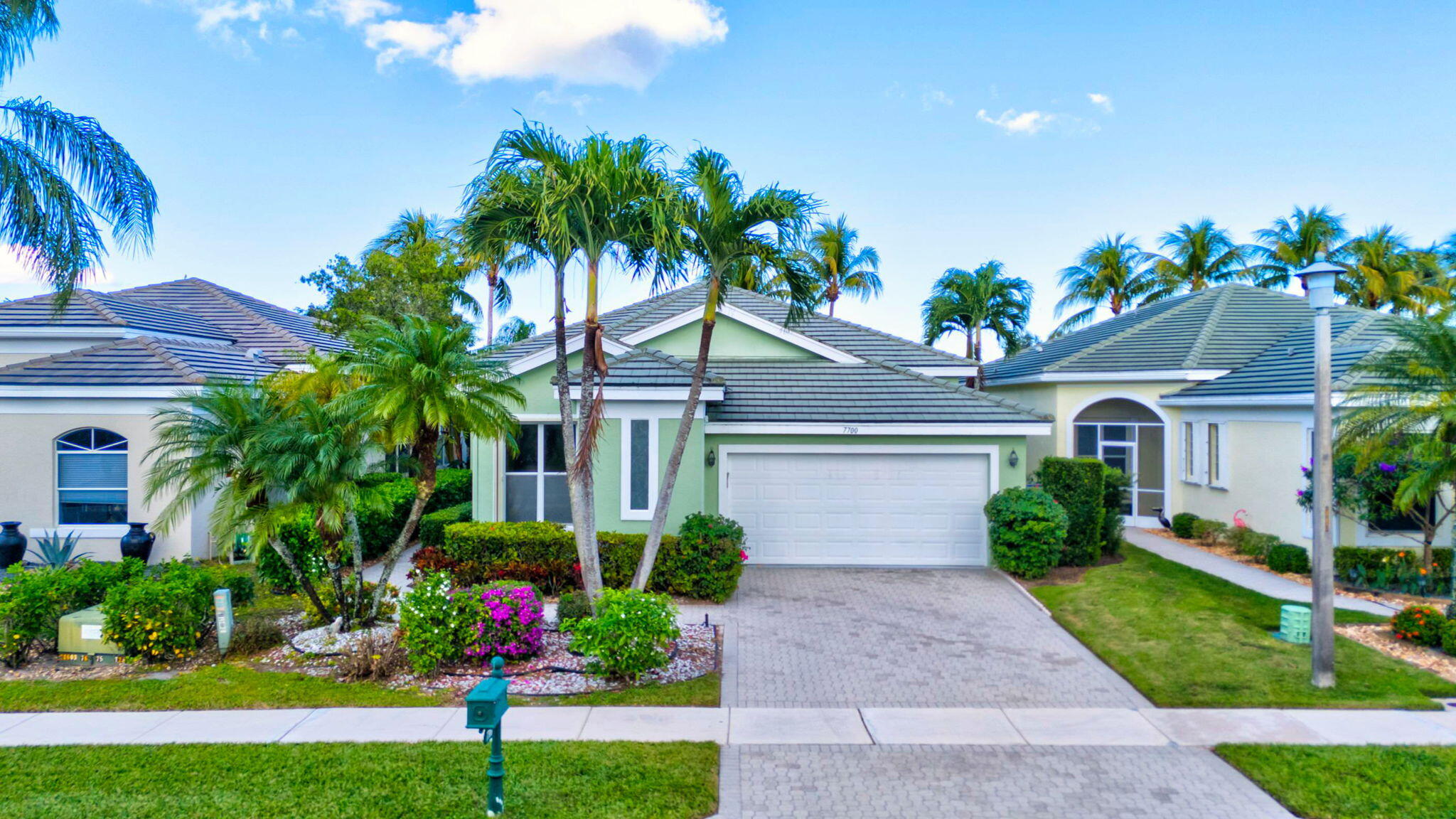 7700 Rockford Road, Boynton Beach, Palm Beach County, Florida - 3 Bedrooms  
2.5 Bathrooms - 