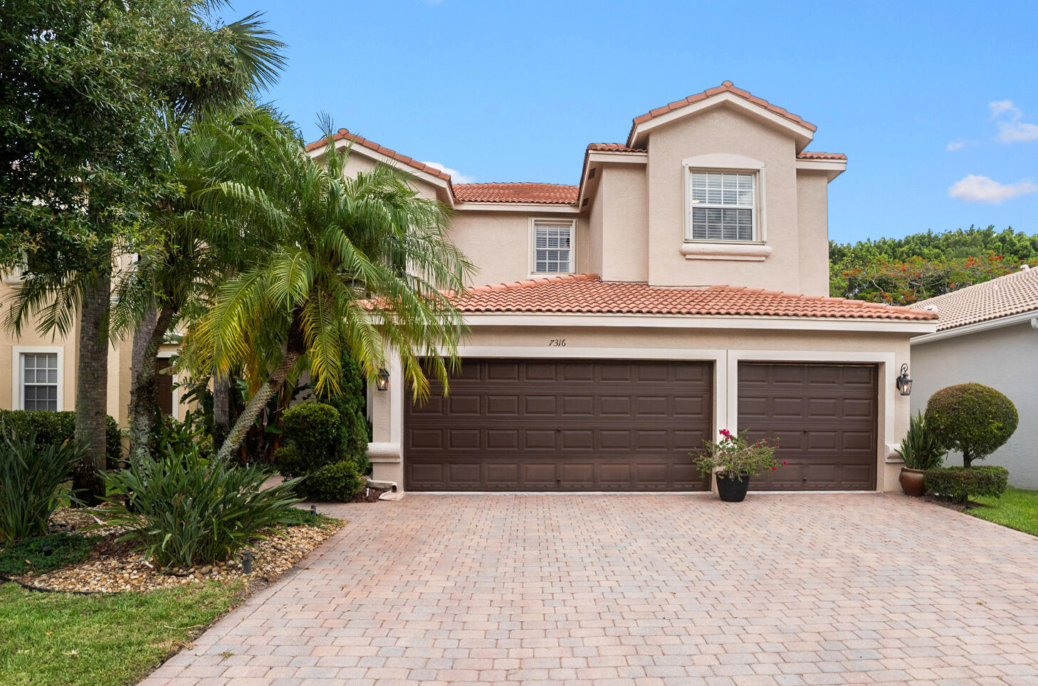 Property for Sale at 7316 Viale Sonata, Lake Worth, Palm Beach County, Florida - Bedrooms: 5 
Bathrooms: 3  - $750,000