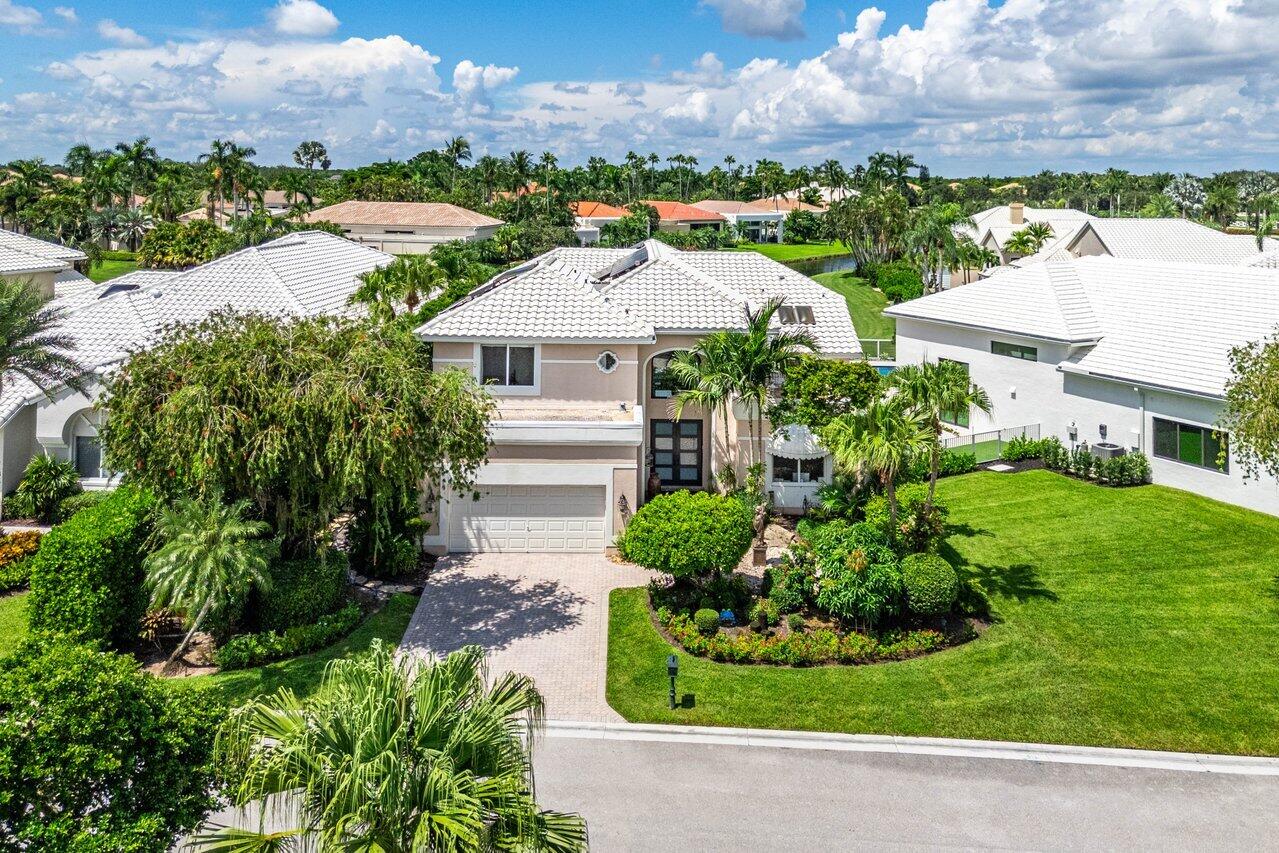 17269 Bridleway Trail, Boca Raton, Palm Beach County, Florida - 4 Bedrooms  
5.5 Bathrooms - 