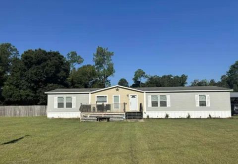 Photo of 4935 Bevis Road, Marianna, FL 32448 (MLS # RX-11119941)