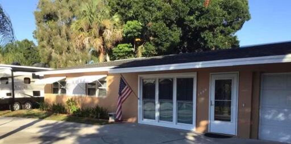 Photo of 1009 Beach Court, Fort Pierce, FL 34950 (MLS # RX-10907155)