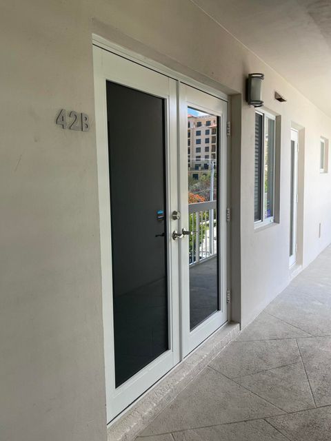 Tiny photo for 300 E Royal Palm Road #42b, Boca Raton, FL 33432 (MLS # RX-11097712)