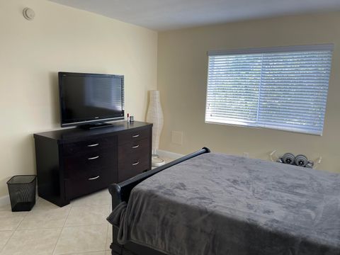 Tiny photo for 300 E Royal Palm Road #42b, Boca Raton, FL 33432 (MLS # RX-11097712)