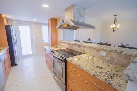 Tiny photo for 300 E Royal Palm Road #42b, Boca Raton, FL 33432 (MLS # RX-11097712)