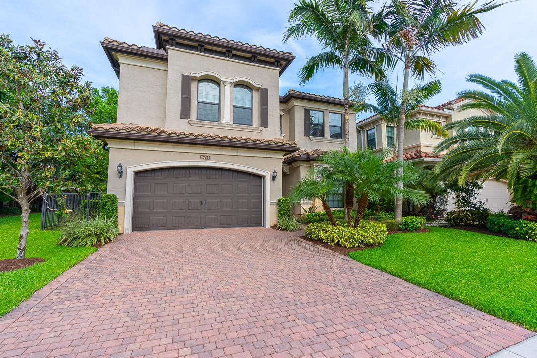 Property for Sale at 16794 Bridge Crossing Circle, Delray Beach, Palm Beach County, Florida - Bedrooms: 4 
Bathrooms: 4  - $1,550,000