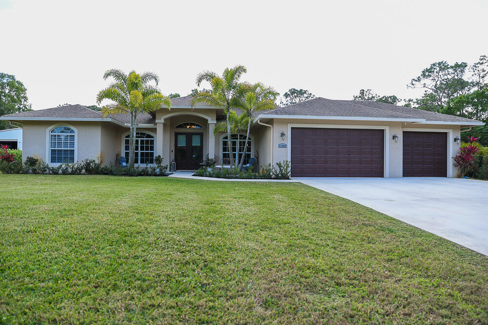 Property for Sale at 11862 Sandy Run Run, Jupiter, Palm Beach County, Florida - Bedrooms: 5 
Bathrooms: 4  - $1,545,000