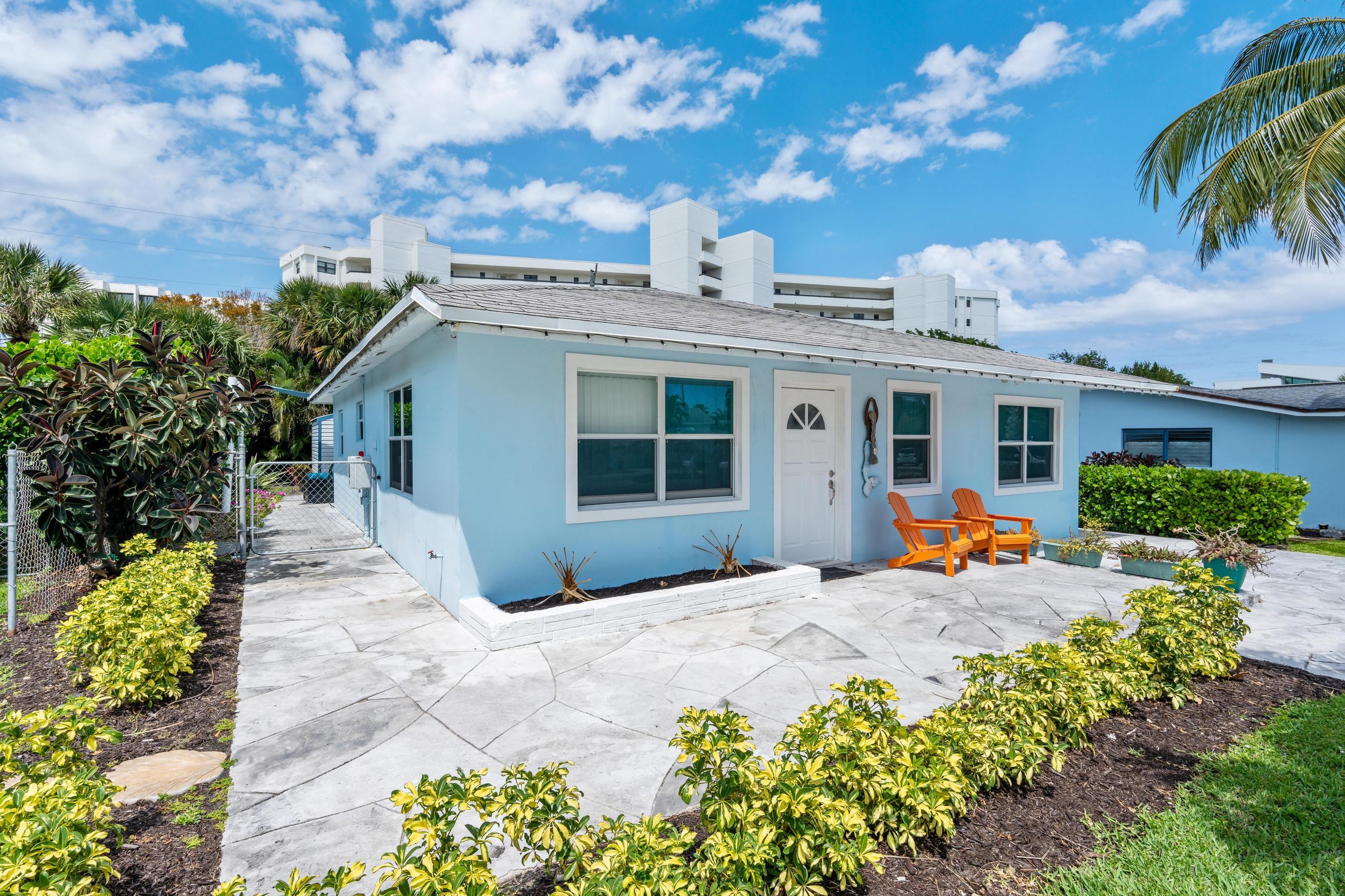 3475 Harbor Road N