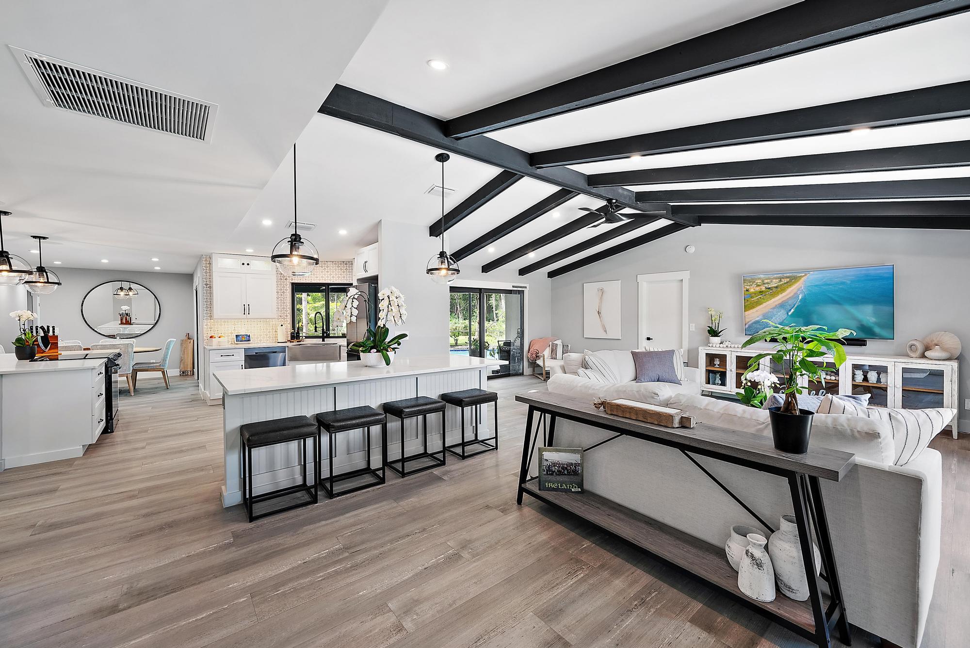 Property for Sale at 11845 165th Road, Jupiter, Palm Beach County, Florida - Bedrooms: 5 
Bathrooms: 3  - $2,250,000