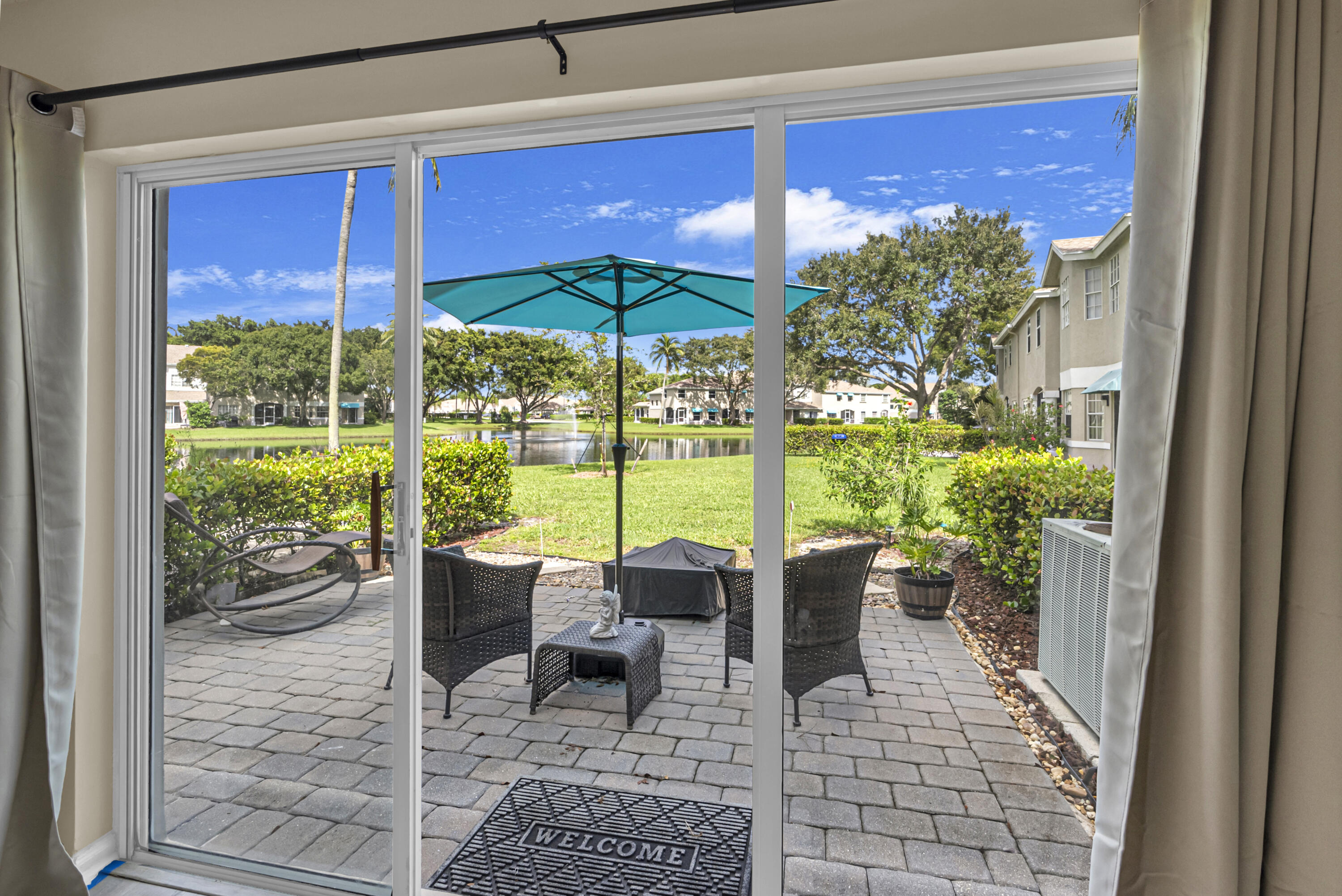 9189 Boca Gardens Circle D, Boca Raton, Palm Beach County, Florida - 3 Bedrooms  
2.5 Bathrooms - 