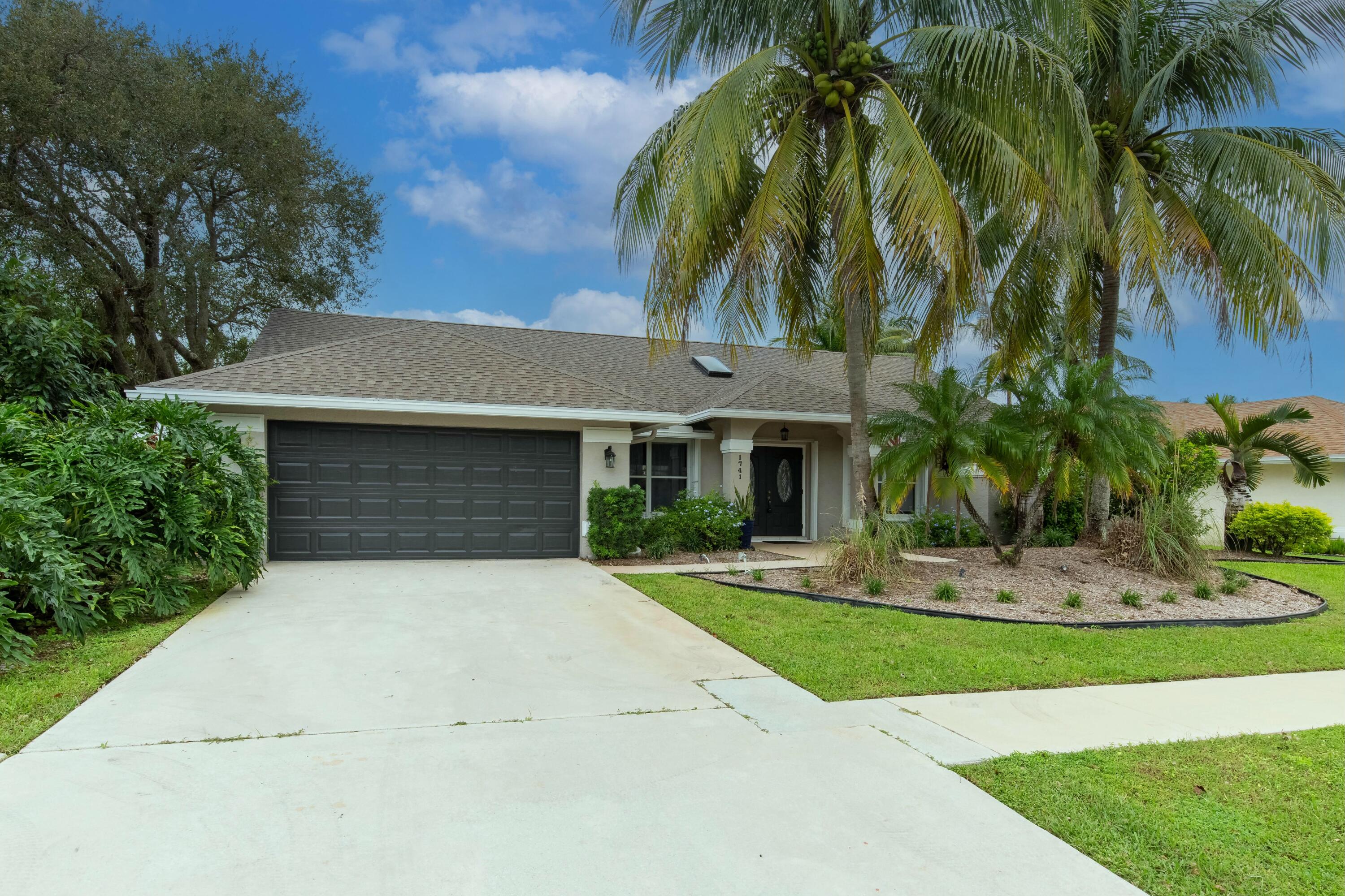 Property for Sale at 1741 Grantham Drive, Wellington, Palm Beach County, Florida - Bedrooms: 4 
Bathrooms: 2  - $774,900