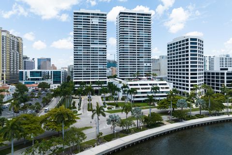 Photo of 525 S Flagler Drive #6b, West Palm Beach, FL 33401 (MLS # RX-11126417)