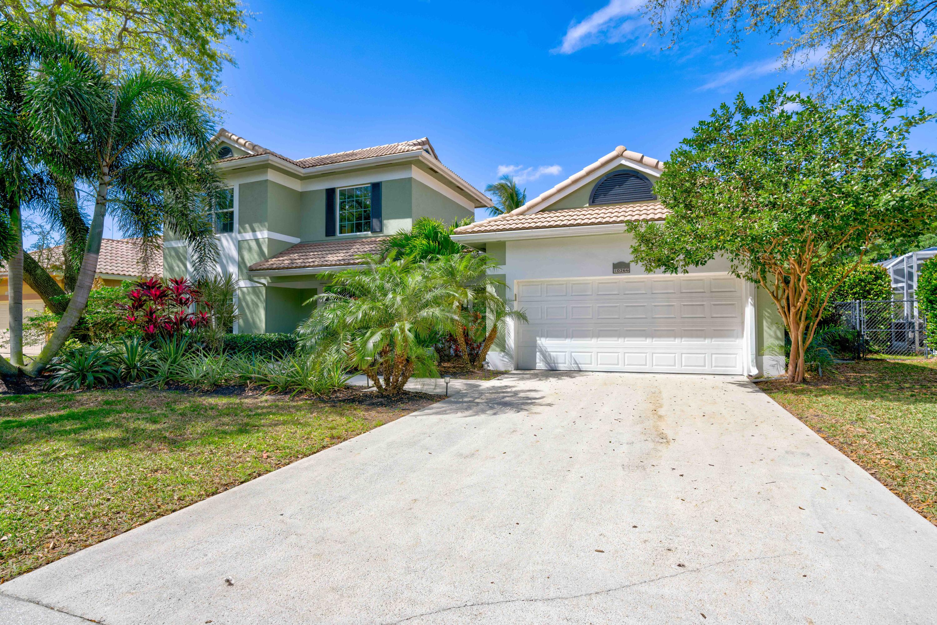 Property for Sale at 10266 Hunt Club Lane, Palm Beach Gardens, Palm Beach County, Florida - Bedrooms: 4 
Bathrooms: 3  - $935,000