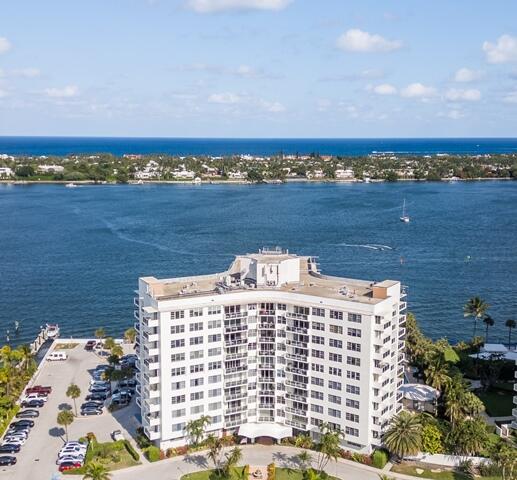 Property for Sale at 2800 N Flagler Drive 105, West Palm Beach, Palm Beach County, Florida - Bedrooms: 2 
Bathrooms: 2  - $550,000
