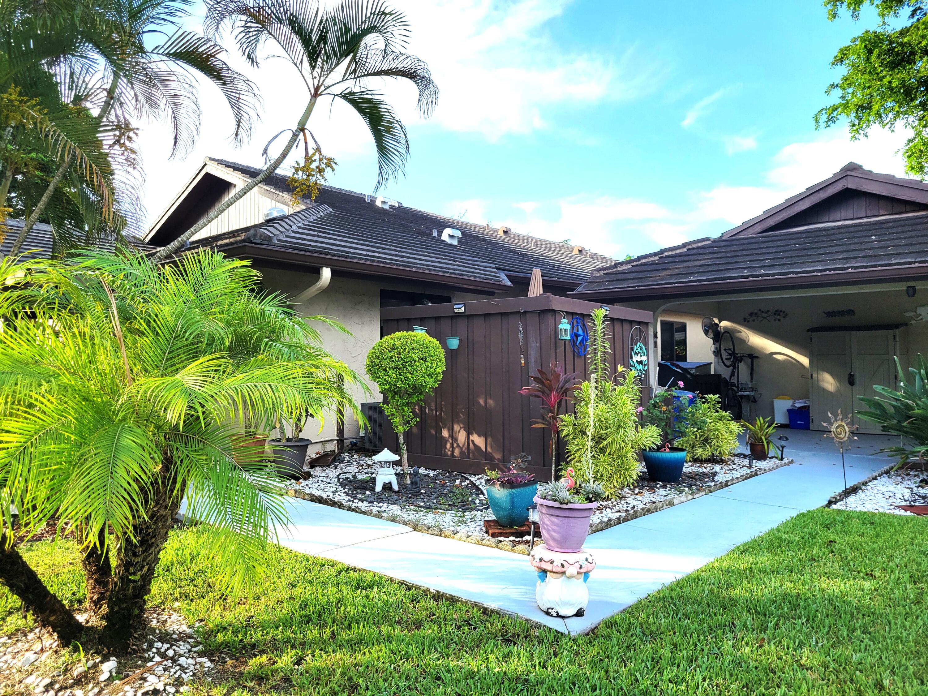 10100 Marwood Place, Boynton Beach, Palm Beach County, Florida - 2 Bedrooms  
2 Bathrooms - 