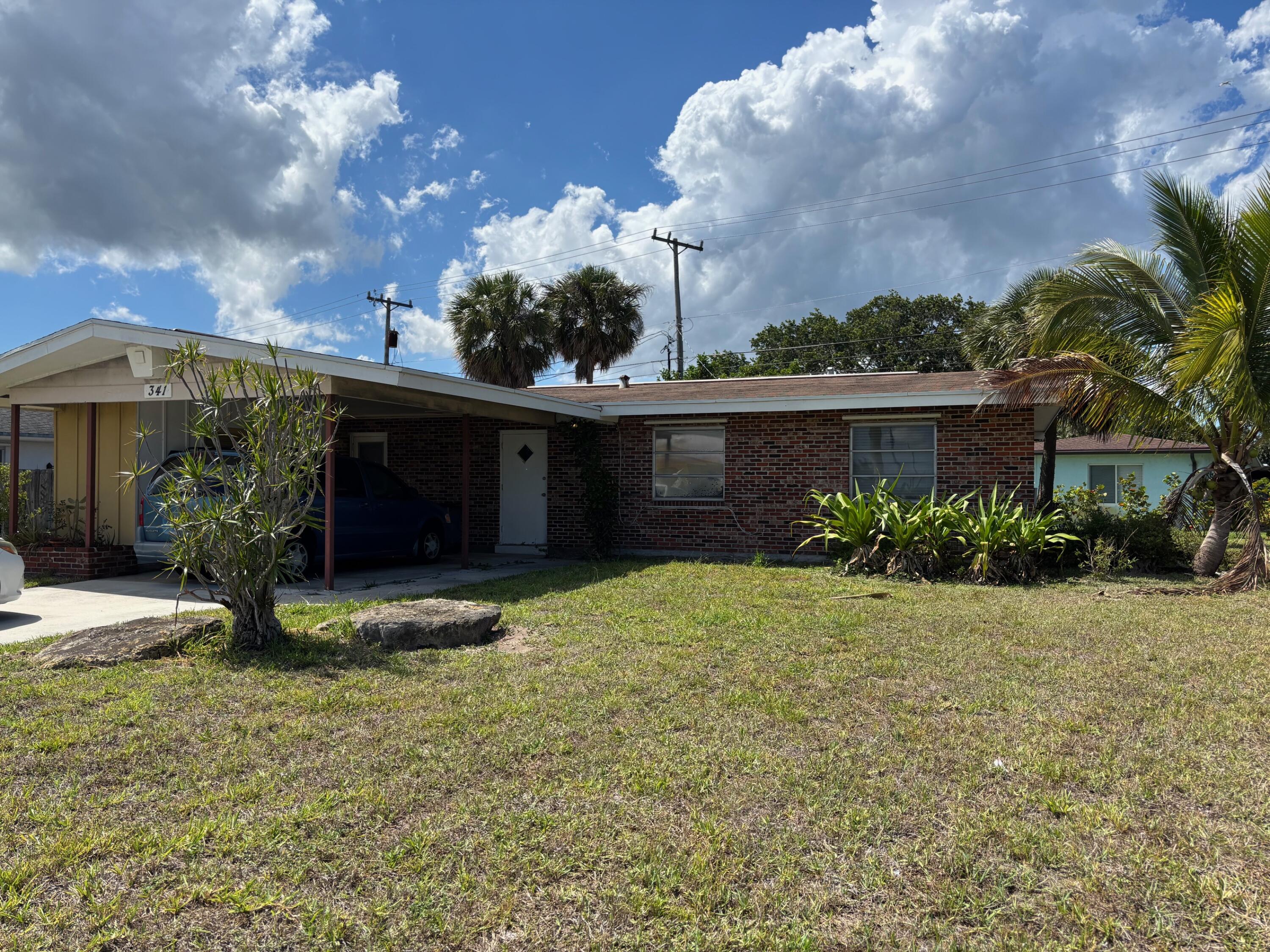 Property for Sale at 341 Riverside Drive, Palm Beach Gardens, Palm Beach County, Florida - Bedrooms: 3 
Bathrooms: 2  - $340,000