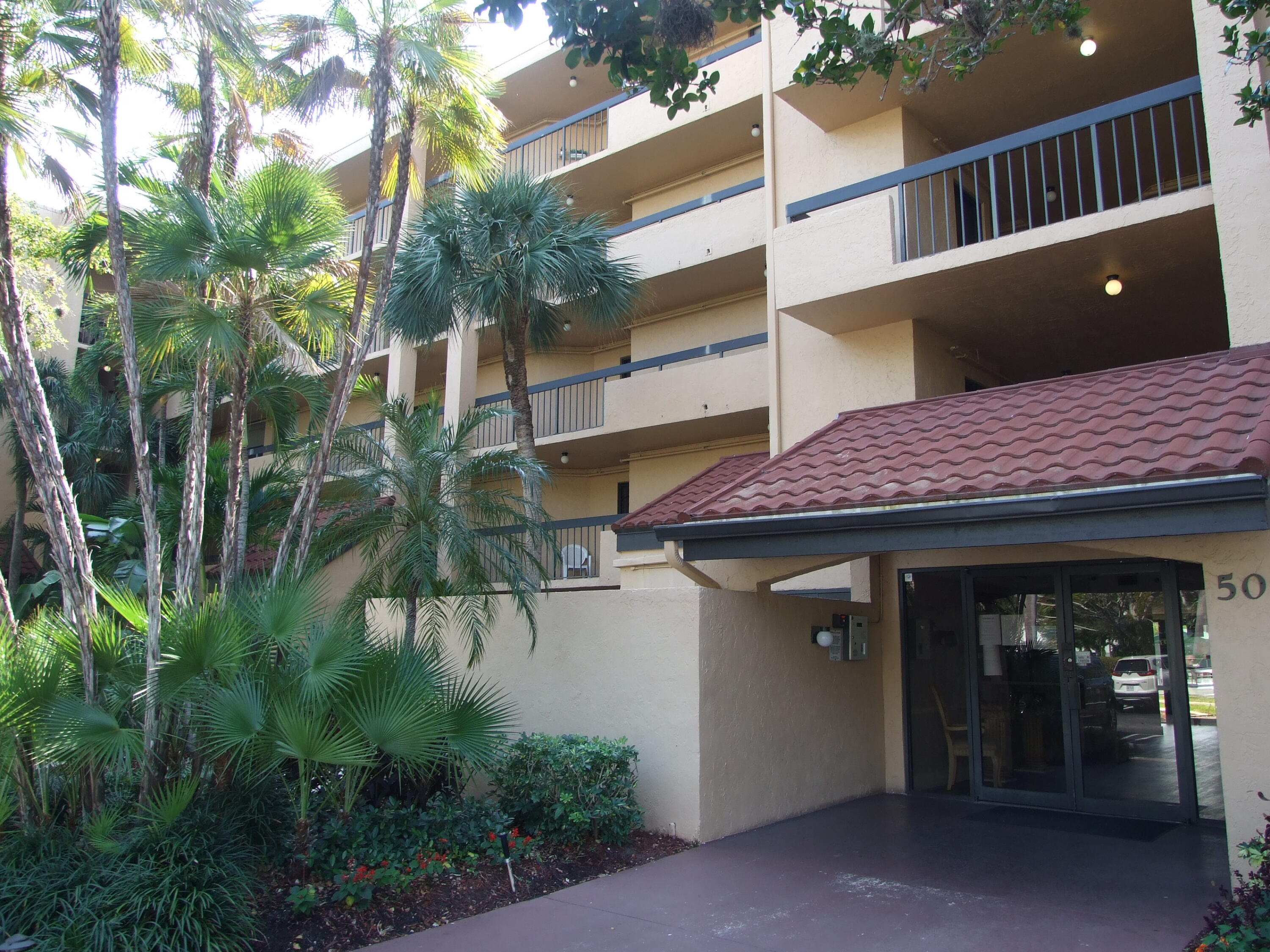 500 Egret Circle 8303, Delray Beach, Palm Beach County, Florida - 2 Bedrooms  
2 Bathrooms - 