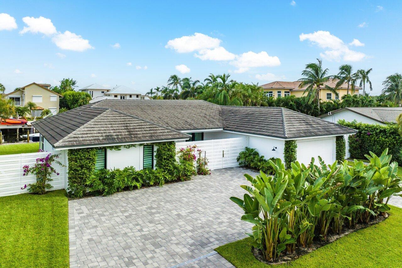 Property for Sale at 126 Marlin Drive, Ocean Ridge, Palm Beach County, Florida - Bedrooms: 3 
Bathrooms: 2.5  - $3,550,000