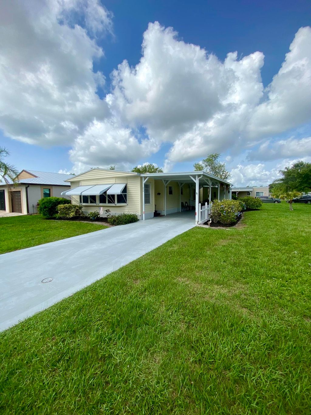 Photo of 272 Camino Del Rio, Port Saint Lucie, FL 34952 (MLS # RX-11097208)
