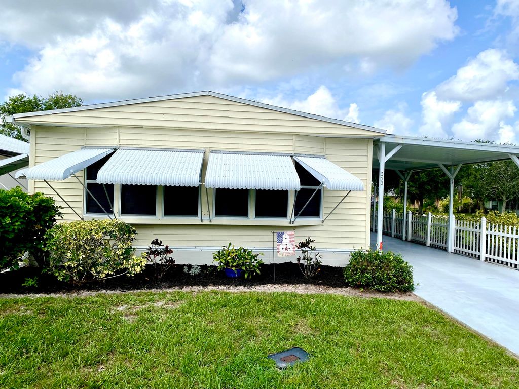 Photo of 272 Camino Del Rio, Port Saint Lucie, FL 34952 (MLS # RX-11097208)