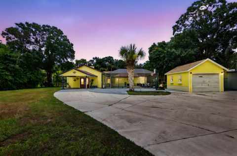 Photo of 600 Gopher Hill Road, Fort Pierce, FL 34982 (MLS # RX-11115068)