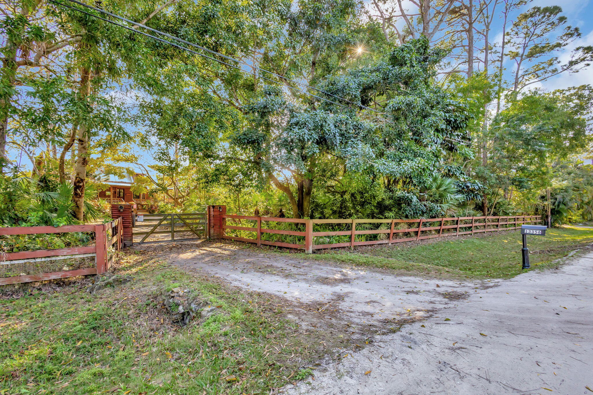 Property for Sale at 13356 52 Court, Royal Palm Beach, Palm Beach County, Florida - Bedrooms: 3 
Bathrooms: 2.5  - $600,000