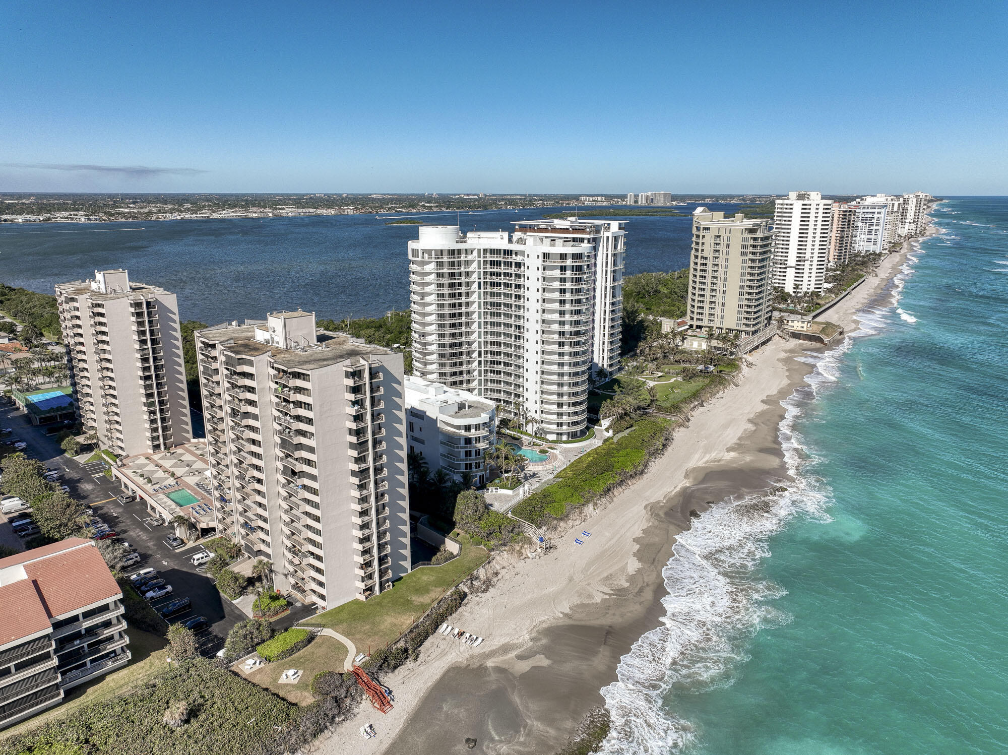 4200 N Ocean Drive 1-104, Singer Island, Palm Beach County, Florida - 2 Bedrooms  
2 Bathrooms - 