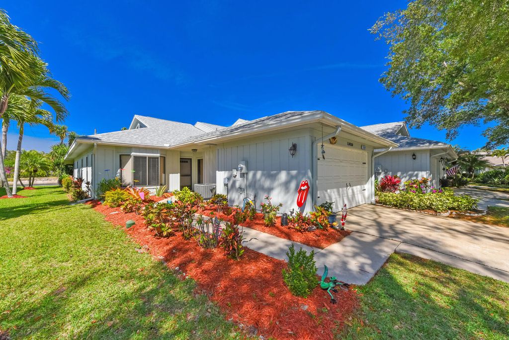Photo of 12829 SE Berwick Court, Hobe Sound, FL 33455 (MLS # RX-11127185)