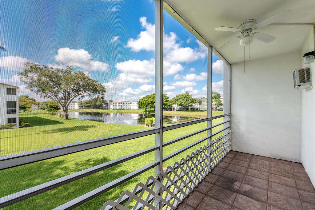Property for Sale at 568 Fanshaw 568, Boca Raton, Palm Beach County, Florida - Bedrooms: 1 
Bathrooms: 1  - $72,000