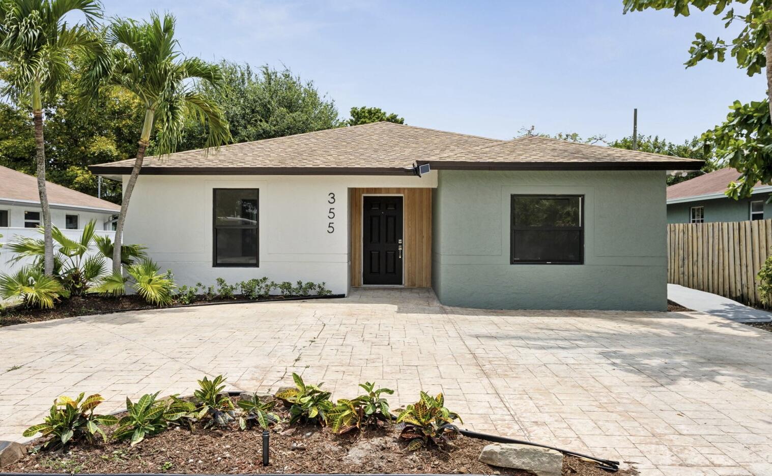 Property for Sale at 355 Nw 5th Avenue, Delray Beach, Palm Beach County, Florida - Bedrooms: 4 
Bathrooms: 3  - $869,000
