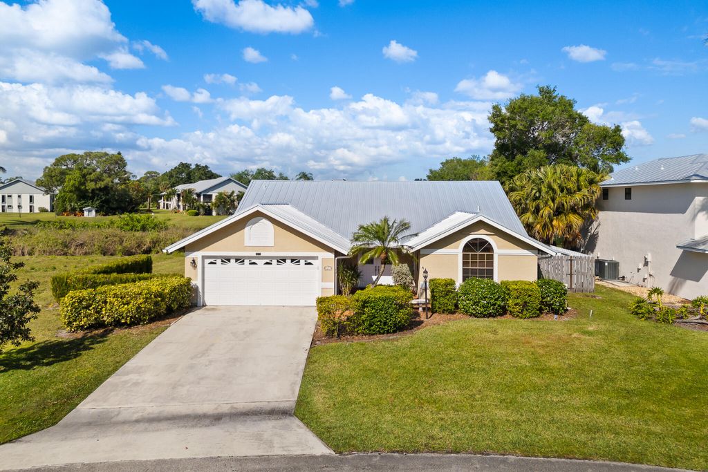 Photo of 2210 NW 20th Avenue, Stuart, FL 34994 (MLS # RX-11079554)
