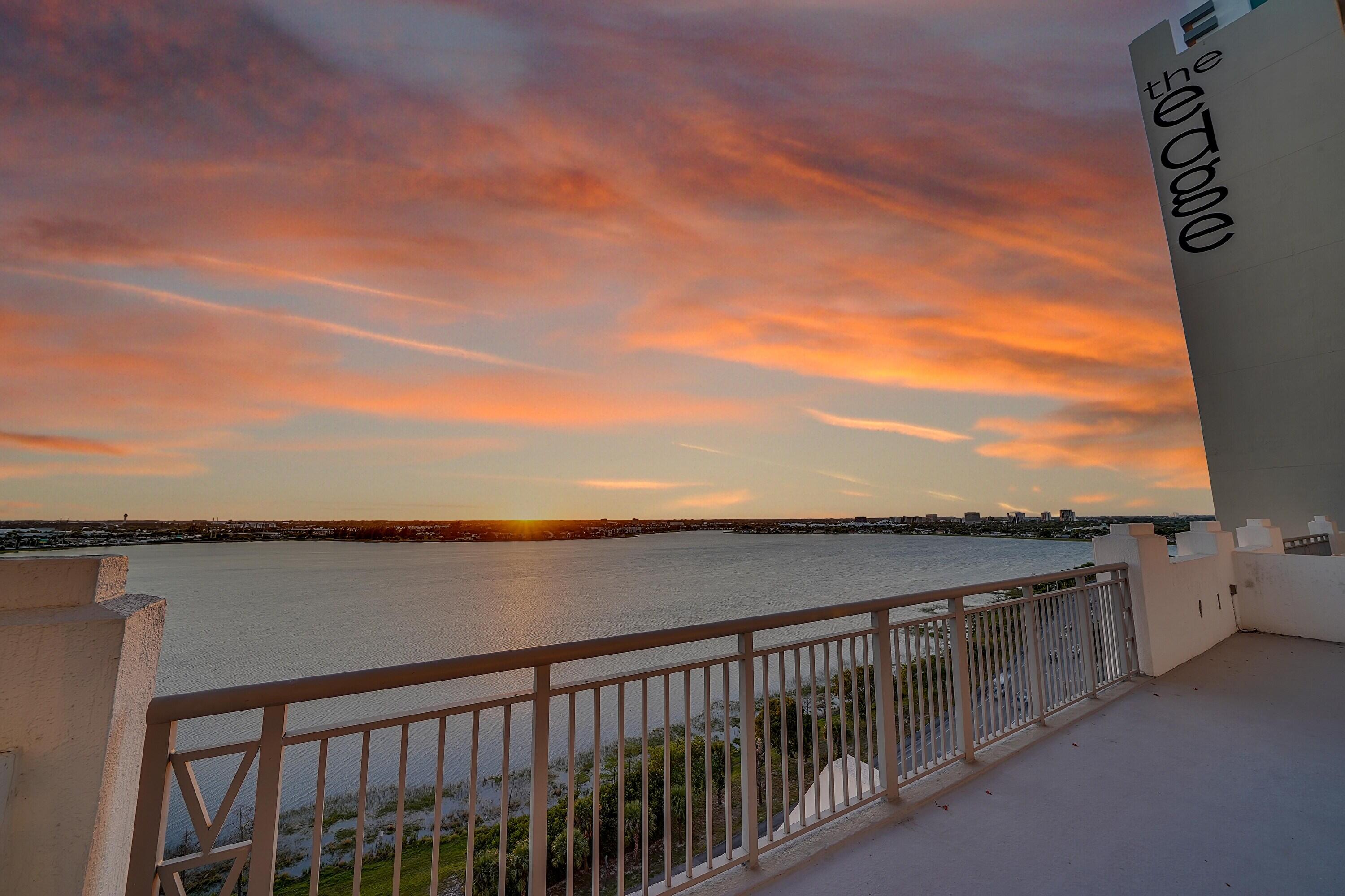 Property for Sale at 300 S Australian Avenue 1110, West Palm Beach, Palm Beach County, Florida - Bedrooms: 2 
Bathrooms: 2  - $724,900