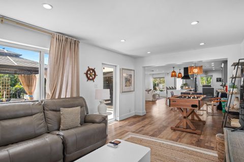 Tiny photo for 4010 NE 18th Avenue, Oakland Park, FL 33334 (MLS # RX-11126158)