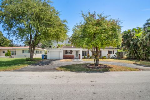 Tiny photo for 4010 NE 18th Avenue, Oakland Park, FL 33334 (MLS # RX-11126158)