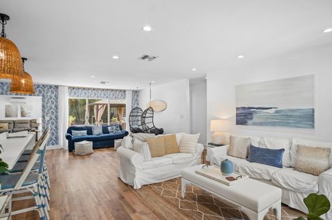 Tiny photo for 4010 NE 18th Avenue, Oakland Park, FL 33334 (MLS # RX-11126158)