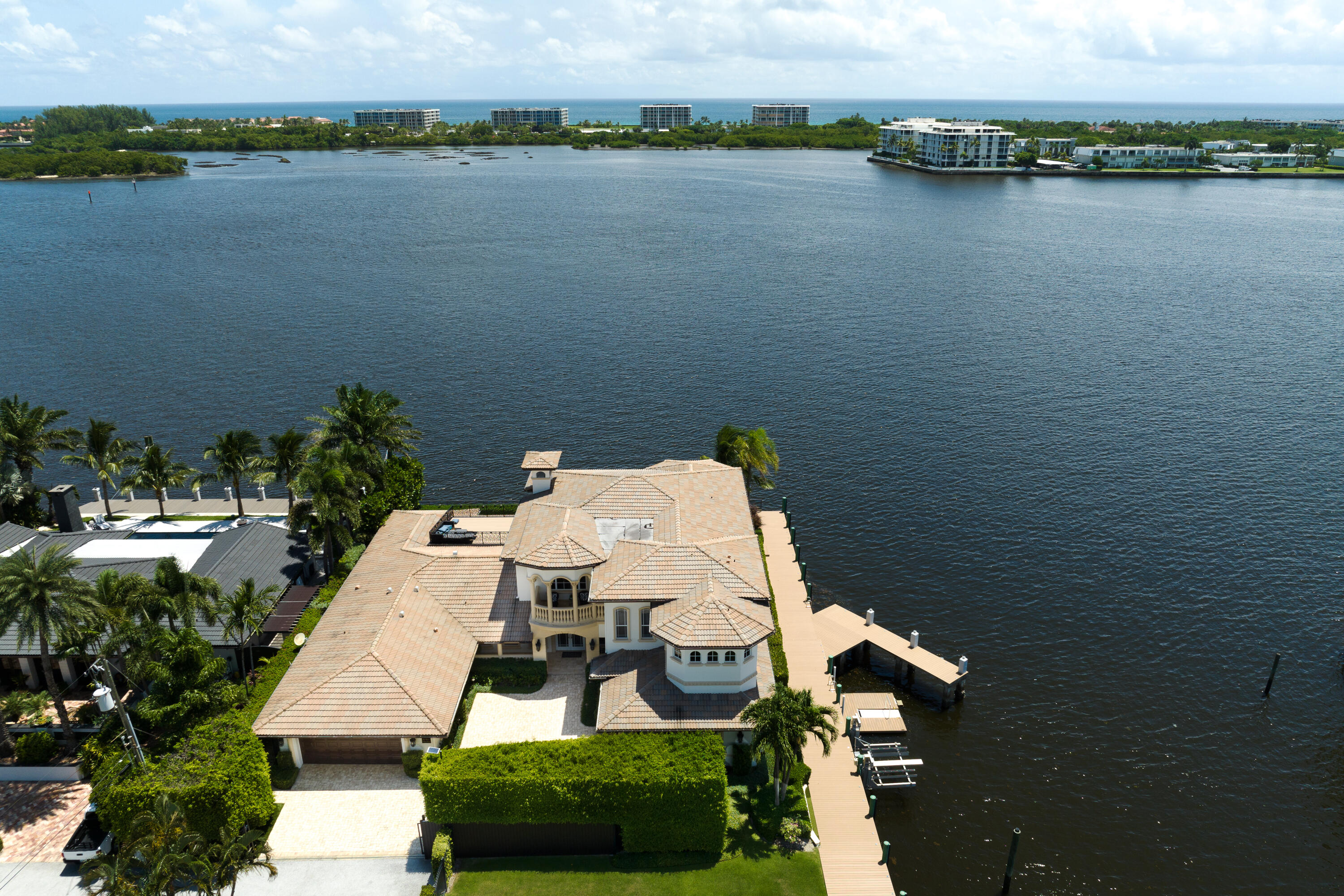 Property for Sale at 7 Duke Drive, Lake Worth Beach, Palm Beach County, Florida - Bedrooms: 7 
Bathrooms: 5.5  - $12,500,000