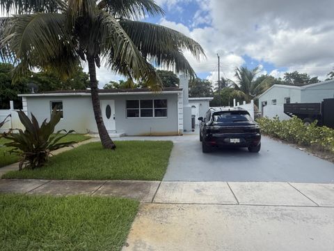 Photo of 2329 Fairway Drive, West Palm Beach, FL 33409 (MLS # RX-11129692)
