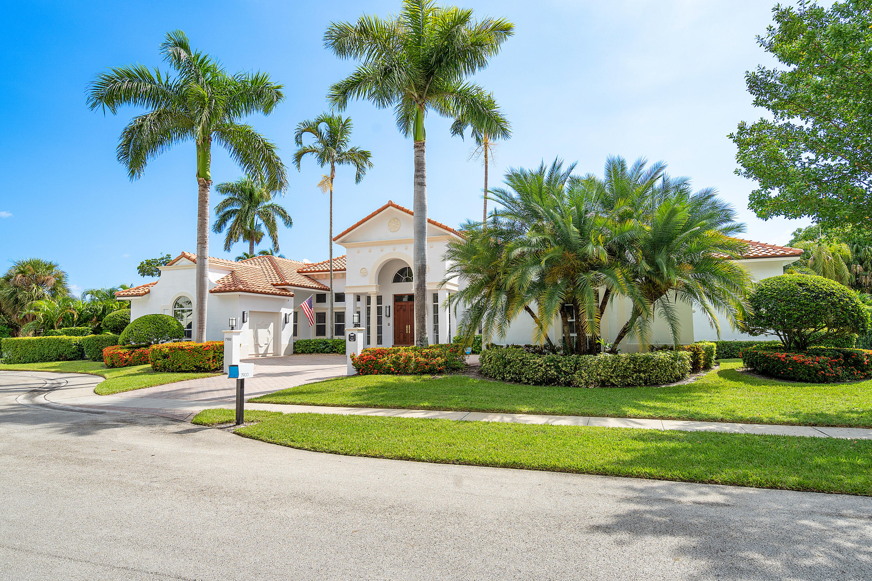 Property for Sale at 7900 Ne Palm Way, Boca Raton, Palm Beach County, Florida - Bedrooms: 3 
Bathrooms: 4.5  - $3,285,000