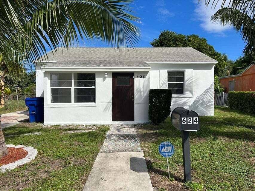 Property for Sale at 624 W 3rd Street, Riviera Beach, Palm Beach County, Florida - Bedrooms: 2 
Bathrooms: 1  - $259,900