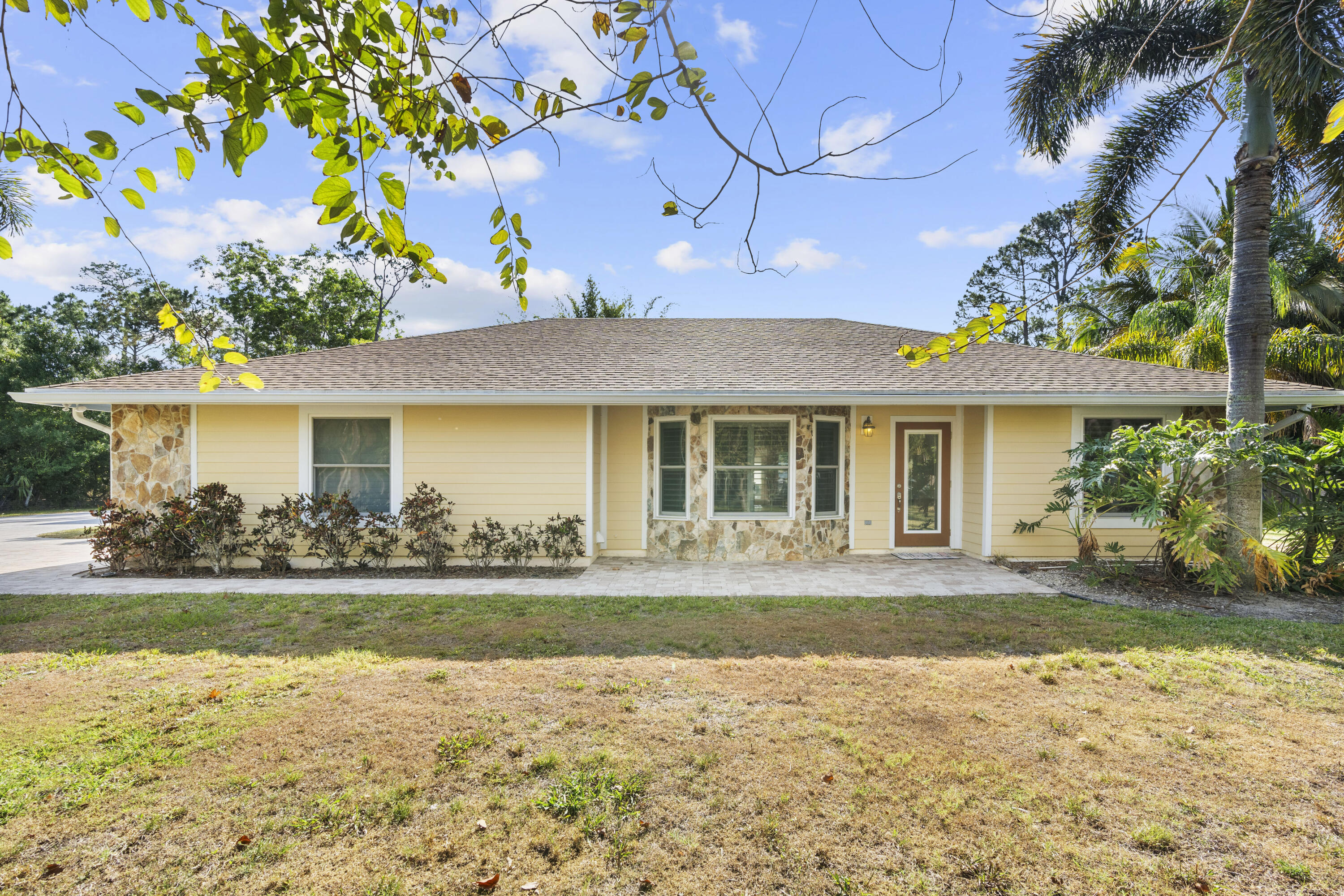 16792 134th Terrace, Jupiter, Palm Beach County, Florida - 3 Bedrooms  
2 Bathrooms - 