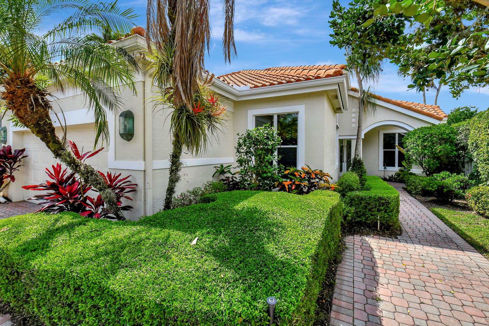 2136 Nw 62nd Drive, Boca Raton, Palm Beach County, Florida - 3 Bedrooms  
4 Bathrooms - 